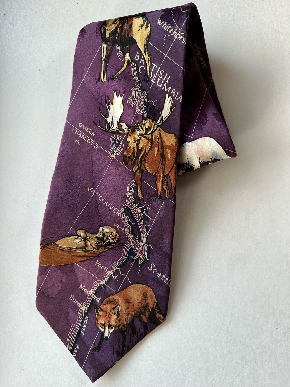 North American Wildlife silk tie